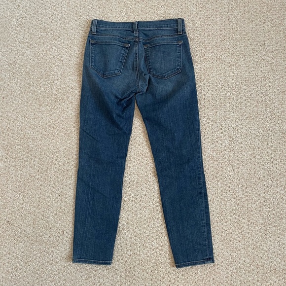 J BRAND DENIM Midrise Jean Capri in Aruba - Picture 12 of 12